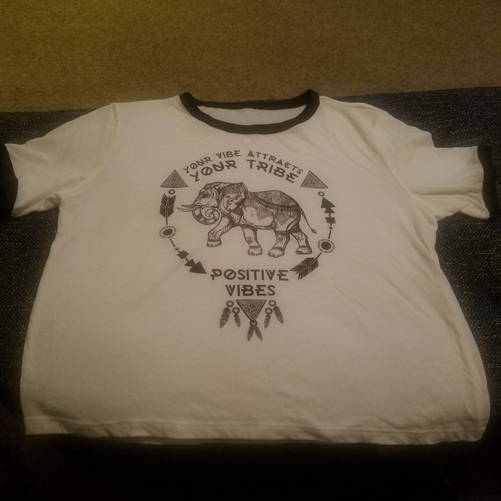 Crop tee - Picture 2 of 2